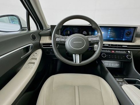 Used 2025 Hyundai Sonata SEL FWD image 22