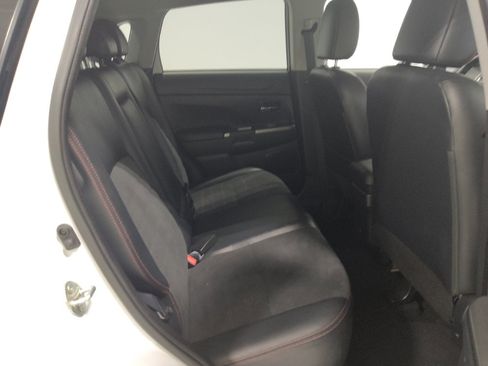 Used 2022 Mitsubishi Outlander Sport SE AWD/4WD image 19