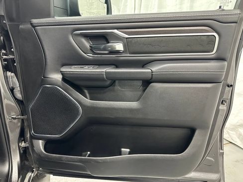Used 2025 RAM 1500 Laramie AWD/4WD image 54