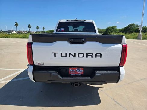 New 2026 Toyota Tundra SR5 AWD/4WD image 6