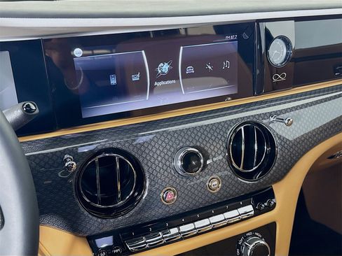 Certified 2024 Rolls-Royce Ghost Black Badge image 13