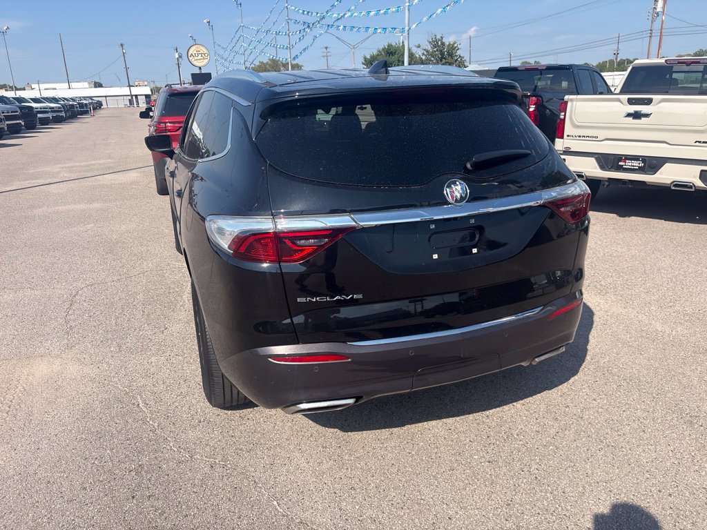 Used 2023 Buick Enclave Essence FWD image 8