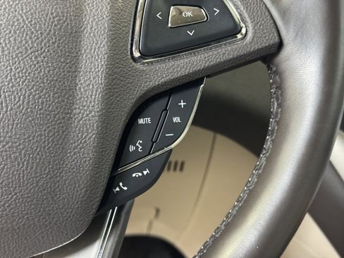 Used 2018 Lincoln MKC Select w/ Select Plus Package image 37