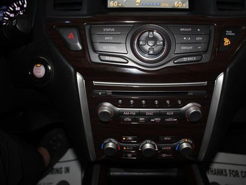 Used 2013 Nissan Pathfinder SL w/ SL Premium Pkg AWD/4WD image 20