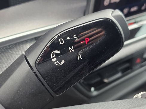 New 2026 Volkswagen Tiguan S image 15