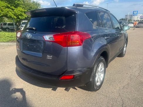 Used 2013 Toyota RAV4 XLE AWD/4WD image 7