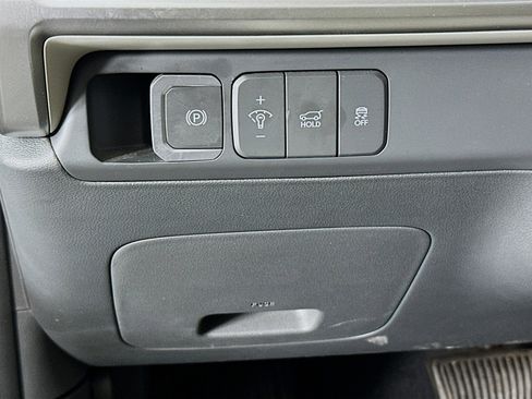 Used 2025 Hyundai Santa Fe SEL AWD/4WD image 17