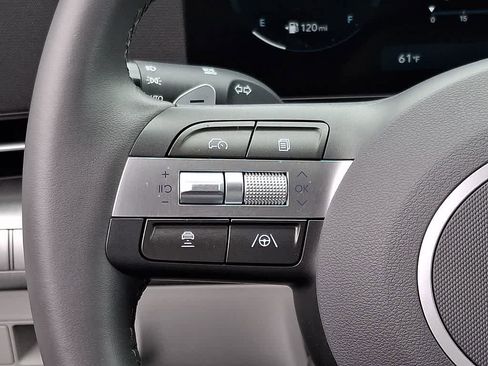 Certified 2025 Hyundai Kona SEL AWD/4WD image 20