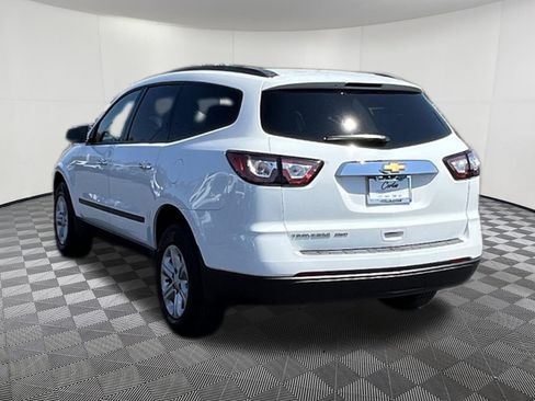 Used 2017 Chevrolet Traverse LS AWD/4WD image 4