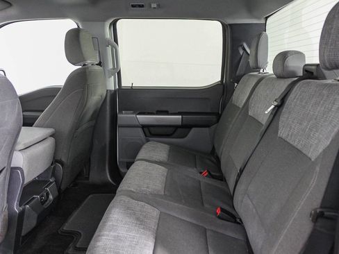 Used 2022 Ford F150 XLT w/ Trailer Tow Package image 19