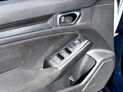 Used 2022 Honda Civic Sport image 9