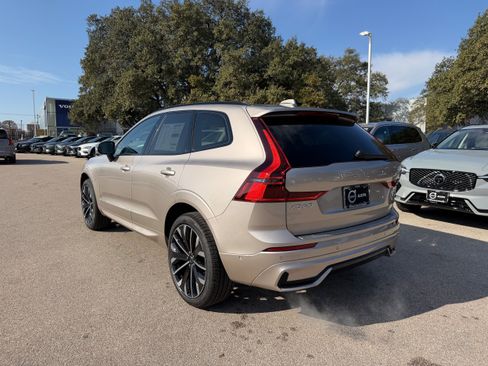 New 2026 Volvo XC60 B5 Ultra w/ Protection Package Premier image 4