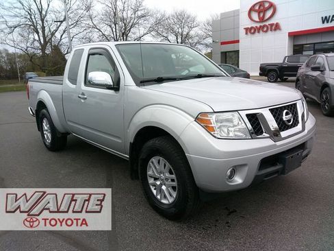Used 2018 Nissan Frontier SV w/ Value Truck Package AWD/4WD image 1