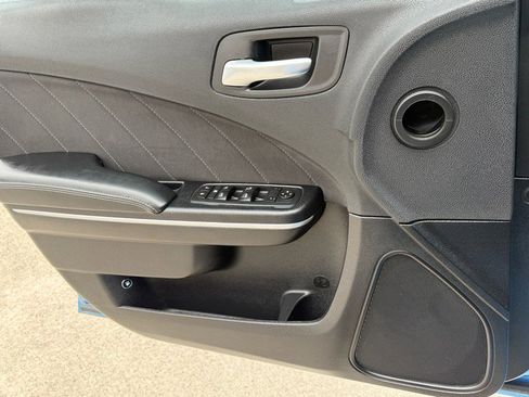 Used 2015 Dodge Charger R/T image 15