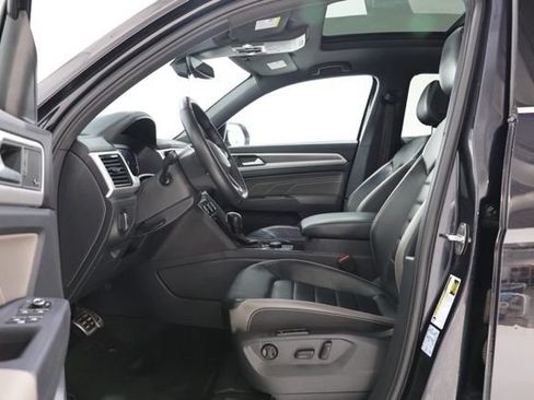 Used 2021 Volkswagen Atlas Cross Sport SEL Premium R-Line AWD/4WD image 18