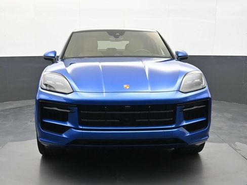 Certified 2025 Porsche Cayenne S AWD/4WD image 26