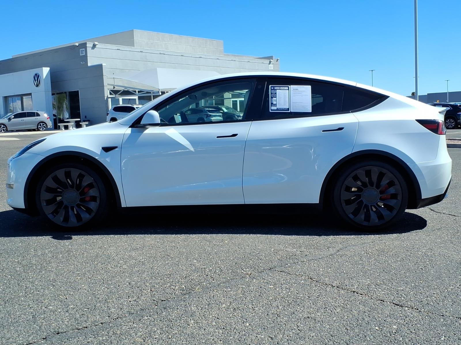 Used 2023 Tesla Model Y Performance AWD/4WD image 4