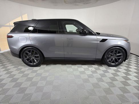 New 2025 Land Rover Range Rover Sport SE image 6
