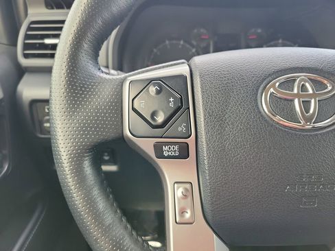 Used 2024 Toyota 4Runner SR5 Premium AWD/4WD image 18