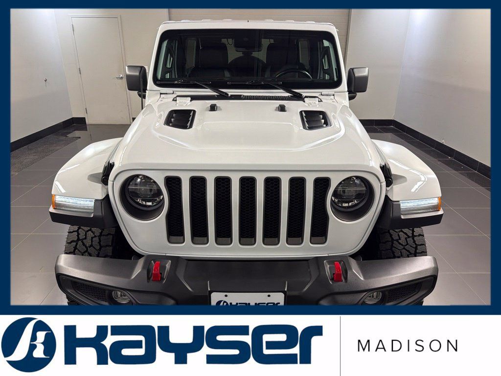 Used 2022 Jeep Wrangler Unlimited Rubicon w/ LED Lighting Group AWD/4WD image 2
