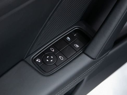 New 2026 Porsche 911 Carrera image 18