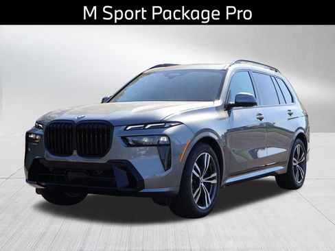 Used 2026 BMW X7 xDrive40i w/ Executive Package AWD/4WD image 5