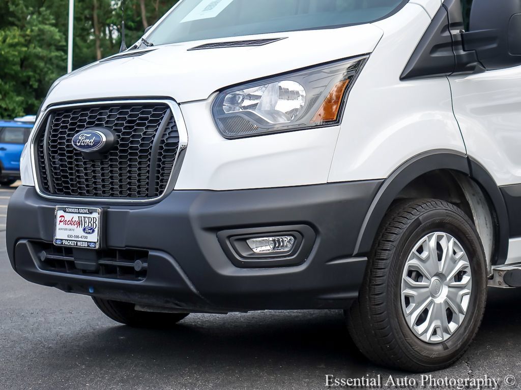 Used 2025 Ford Transit 250 Low Roof w/ Exterior Upgrade Package RWD image 3