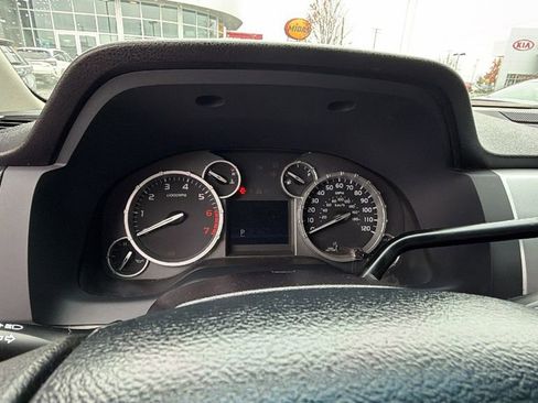Used 2017 Toyota Tundra SR5 image 29