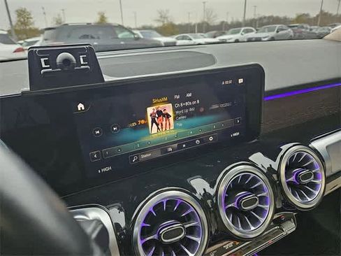 Used 2023 Mercedes-Benz GLB 250 GLB 250 image 30