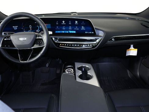 Used 2024 Cadillac Lyriq Tech w/ LPO, Floor Liner Package AWD/4WD image 10