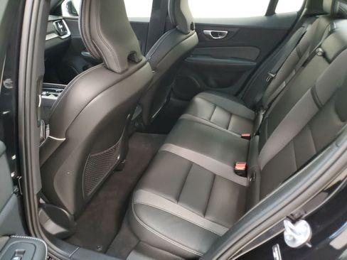 Used 2024 Volvo S60 B5 Plus FWD image 21