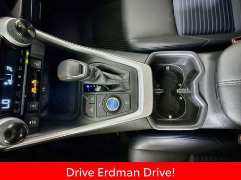 Certified 2025 Toyota RAV4 XSE w/ Weather Package AWD/4WD image 19