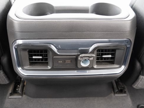 Used 2022 Chevrolet Silverado 1500 LTZ w/ Technology Package image 20