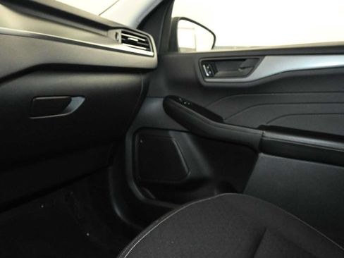 Used 2025 Ford Escape Active AWD/4WD image 22