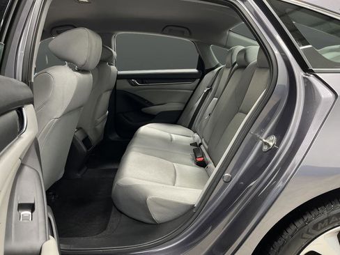 Used 2019 Honda Accord LX image 25