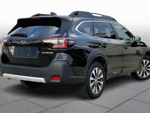 Used 2023 Subaru Outback Limited image 12