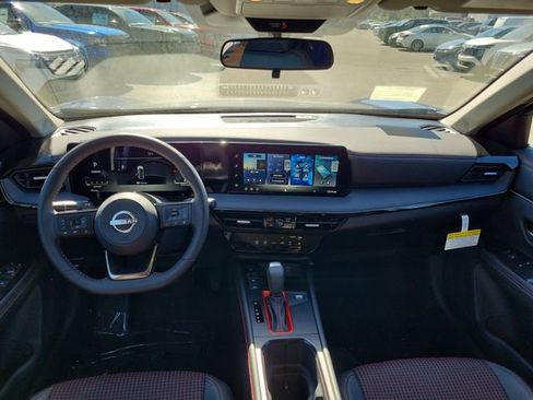 New 2026 Nissan Kicks SR image 21