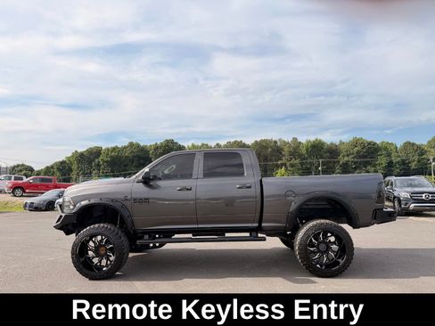 Used 2016 RAM 2500 Tradesman w/ Chrome Appearance Group AWD/4WD image 10
