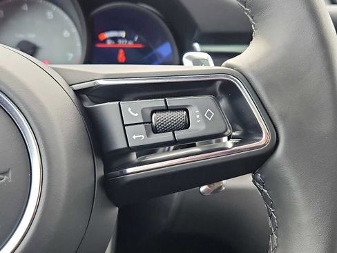 New 2026 Porsche Macan S image 17