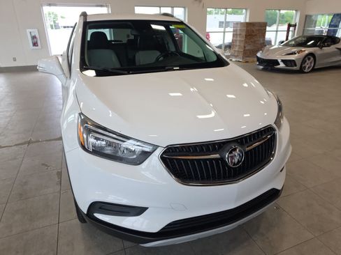 Used 2018 Buick Encore Preferred AWD/4WD image 4