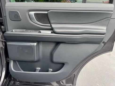 New 2025 Ford Expedition Platinum w/ Stealth Performance Package image 30