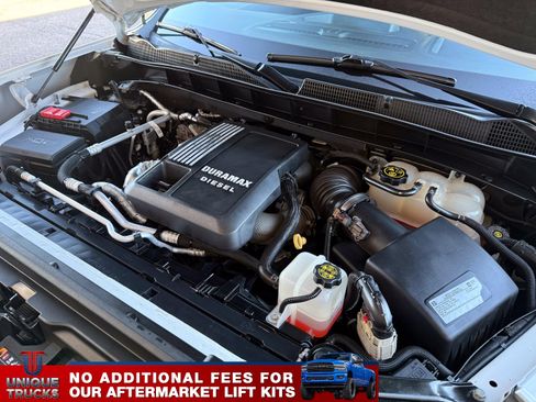 Used 2021 GMC Sierra 1500 AT4 w/ Technology Package image 16