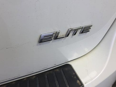 Used 2018 Honda Odyssey Elite image 9