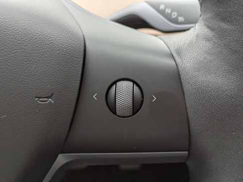 Used 2022 Tesla Model 3 Performance image 26