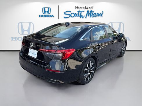 Used 2023 Honda Civic EX image 7
