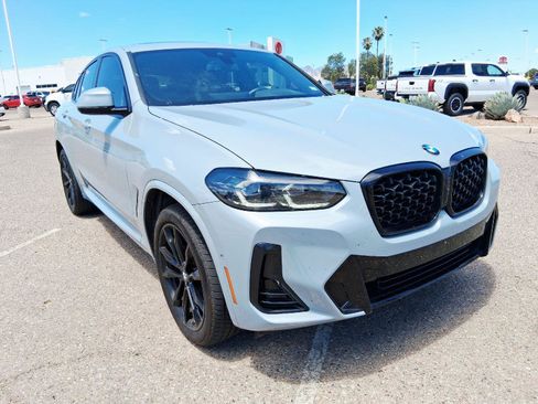 Used 2024 BMW X4 xDrive30i w/ Premium Package AWD/4WD image 8