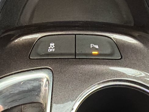 Used 2024 Chevrolet Malibu LT image 48