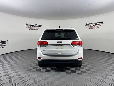 Used 2016 Jeep Grand Cherokee Limited w/ Luxury Group II image 9