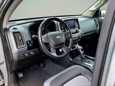 Used 2022 Chevrolet Colorado Z71 AWD/4WD image 15