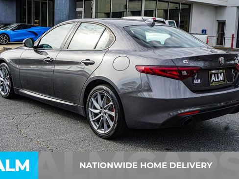 Used 2023 Alfa Romeo Giulia Sprint image 5